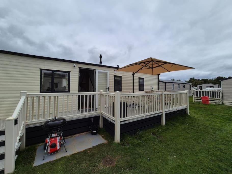 Amazing 2Bedroom Caravan In Lincoln, Tattershall Zewnętrze zdjęcie